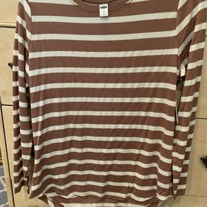 NWT Old Navy high-low long sleeve tee, size M